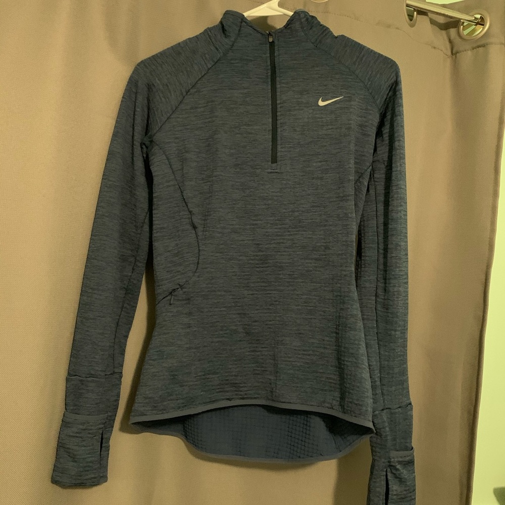 Nike pullover - Picture 2 of 3